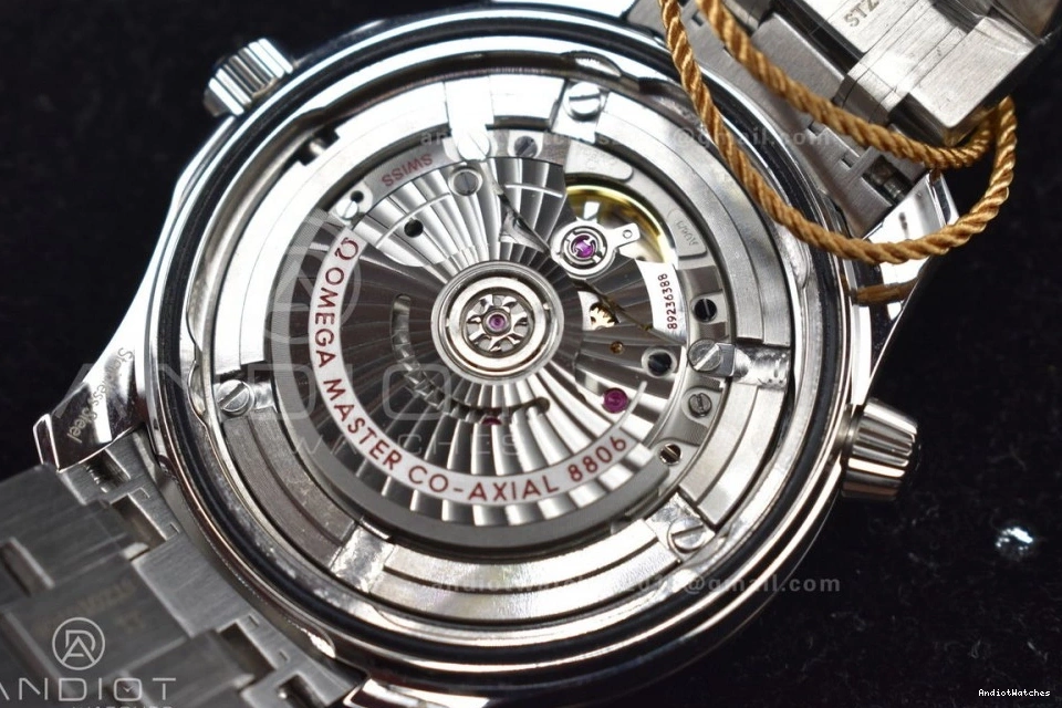 On ModernLook 1:1 300M Black Diver Dial Bracelet A Edition Ceramic SS 1082 Seamaster VSF Black Best 0311